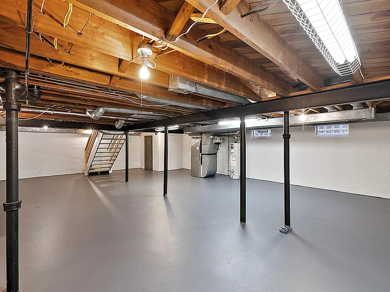 810 Chestnut St — Photo 18