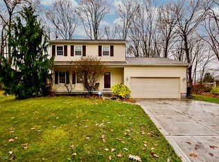 3388 Linnway Dr, Akron, OH 44312