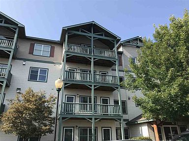 1279 Lakeshore Park Pl APT 3A, Marquette, MI 49855 | Zillow