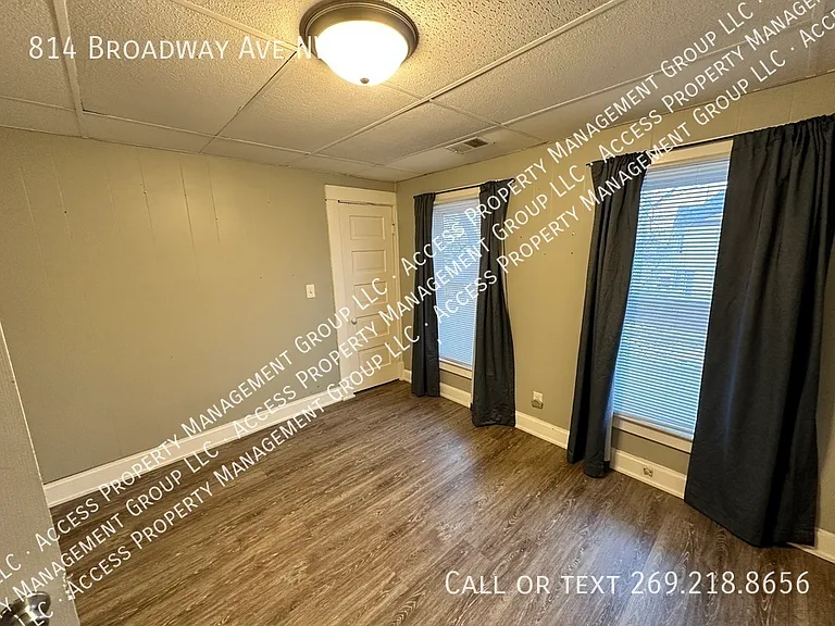 814 Broadway Ave NW #3 — Photo 8