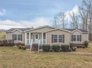 18200 Sunnyside Rd, Philadelphia, TN 37846