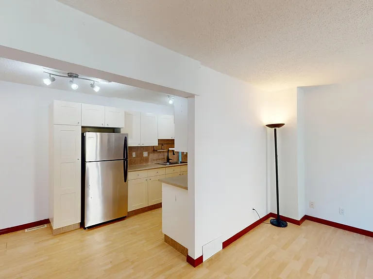 4940 39th Ave SW #29 — Photo 9
