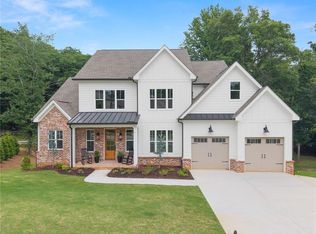 1017 Hartwell Xing, Gainesville, GA 30501