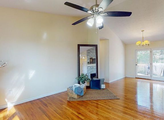 5th image of 7300 Vixen Ln