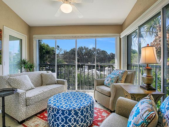 2nd image of 8310 Excalibur Cir APT Q8