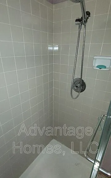 10701 W 115th Ter — Photo 25