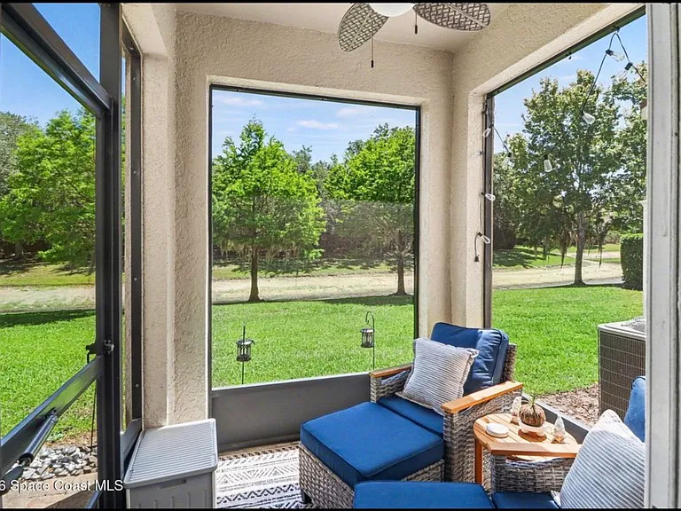 1560 Purple Plum Ln — Photo 9