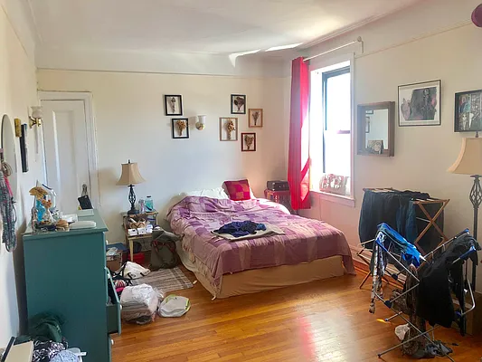 Rented by Signature Spaces NYC Corp | media 1