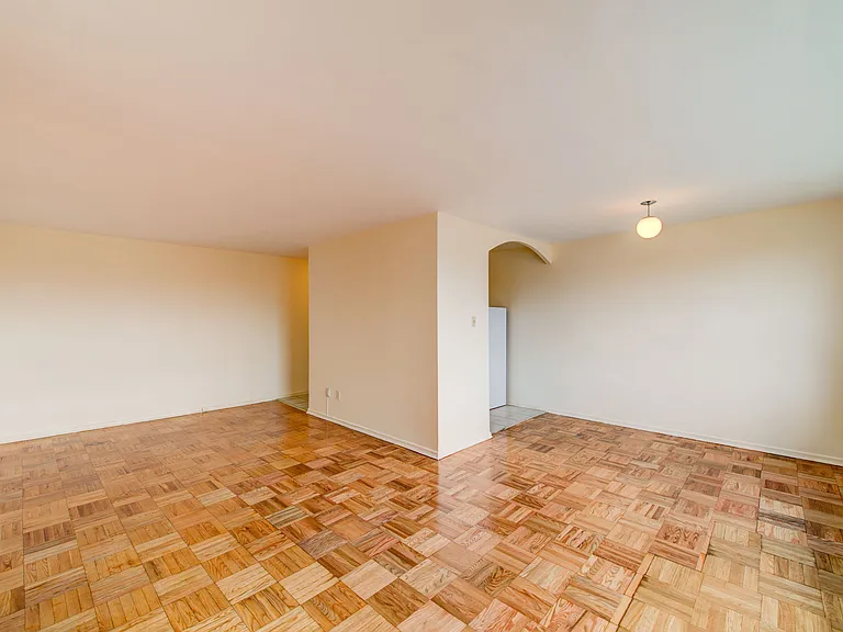30 Vinci Cres — Photo 15