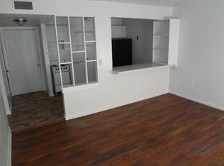 1703 W 24th St APT 20, Lawrence, KS 66046