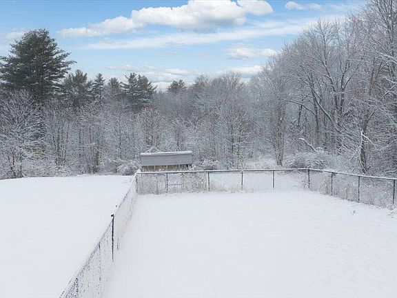 5th image of 48 Location Road