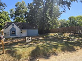 806 W Burleson St, Marshall, TX 75670
