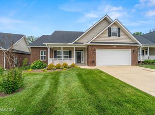 1685 Rocky Plains Ln, Knoxville, TN 37918