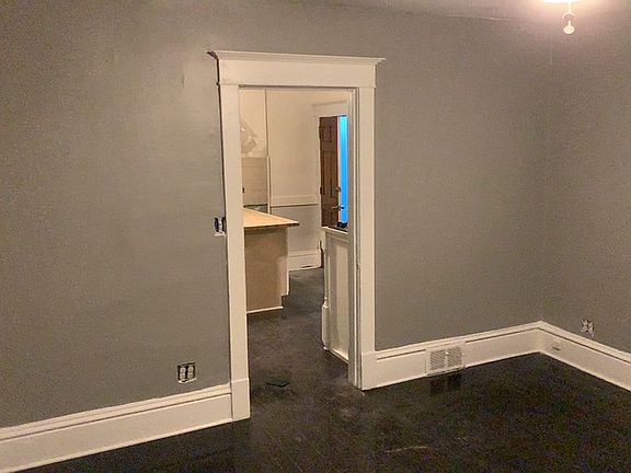 2nd image of 1630 10th Ave