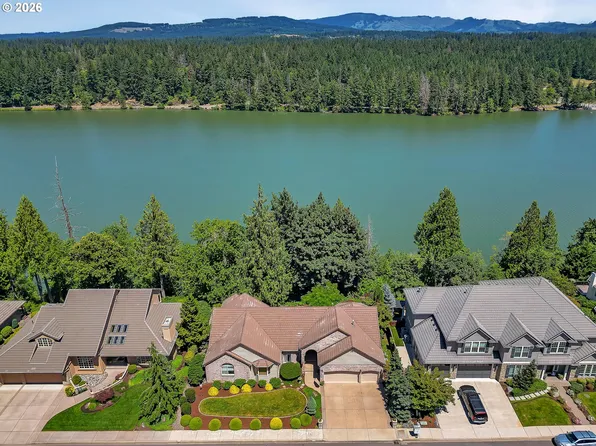 1631 NW Lacamas Dr, Camas, WA 98607