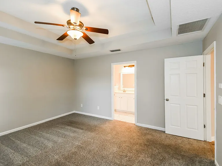 45098 Amhurst Oaks Dr — Photo 10