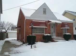 3417 Hearthstone Rd, Parma, OH 44134