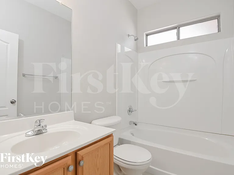 5740 W Hayfield St — Photo 13