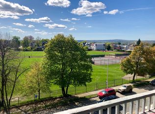 137 Providence St APT 3, Worcester, MA 01604