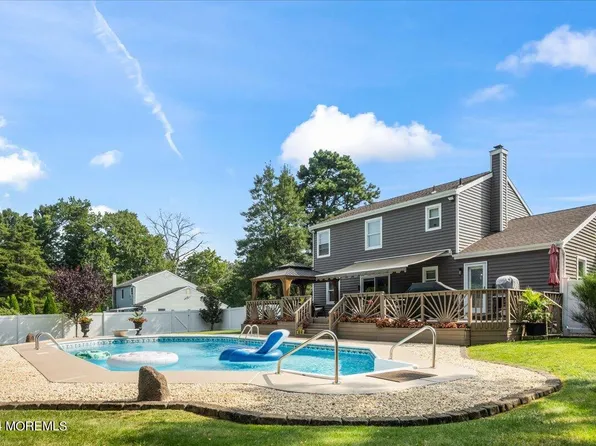 33 Browning Avenue, Bayville, NJ 08721