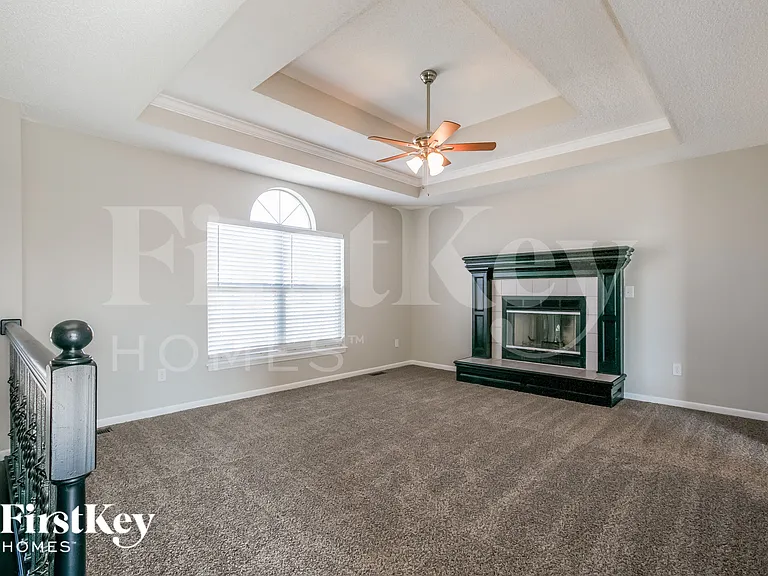 1603 Roberta Dr — Photo 4