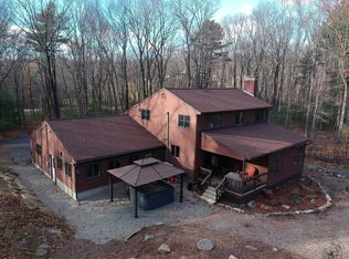 30 Southwick Rd, Sutton, MA 01590