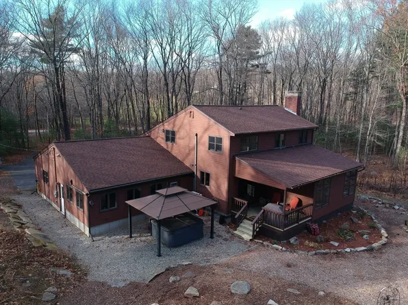 30 Southwick Rd, Sutton, MA 01590