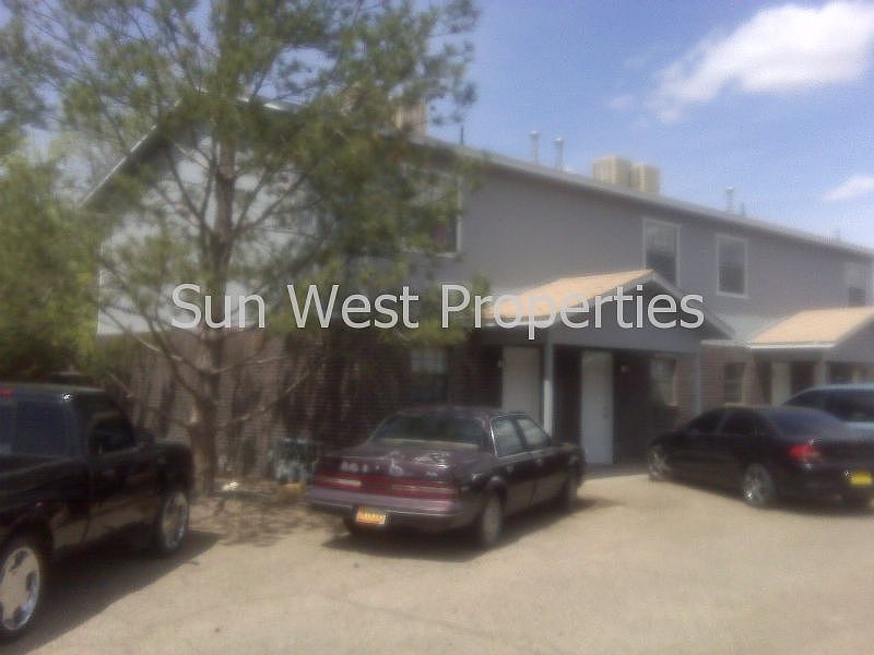 1st image of 2902 La Habra St APT 2