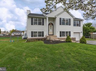 105 Baumgardner Ave, Taneytown, MD 21787