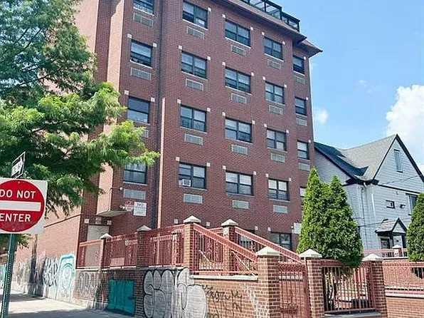 46-06 88th St #B5, Elmhurst, NY 11373