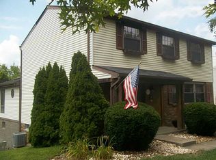 107 Phillips Ln, Mc Kees Rocks, PA 15136