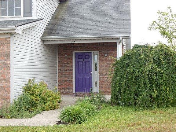 4th image of 144 Wesley Ct