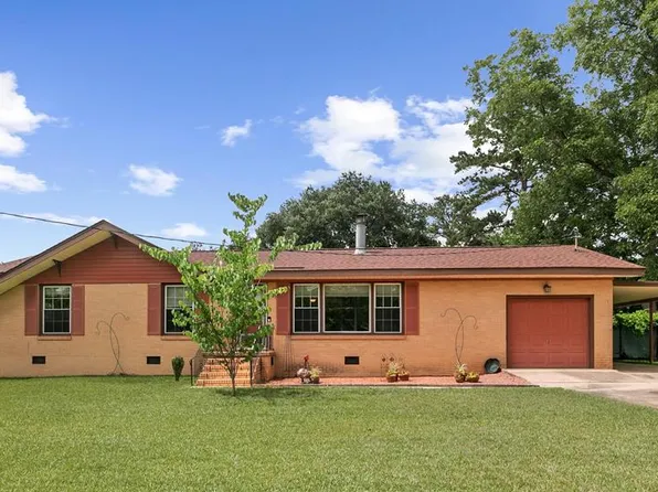 1010 Glenwood St, Dothan, AL 36301