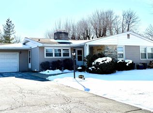 1481 W Walnut St, Jacksonville, IL 62650