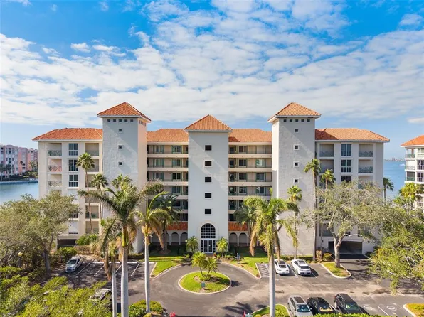 4830 Osprey Dr S APT 601, Saint Petersburg, FL 33711