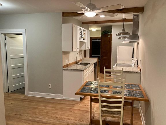 Airy Open Kitchen and Dining