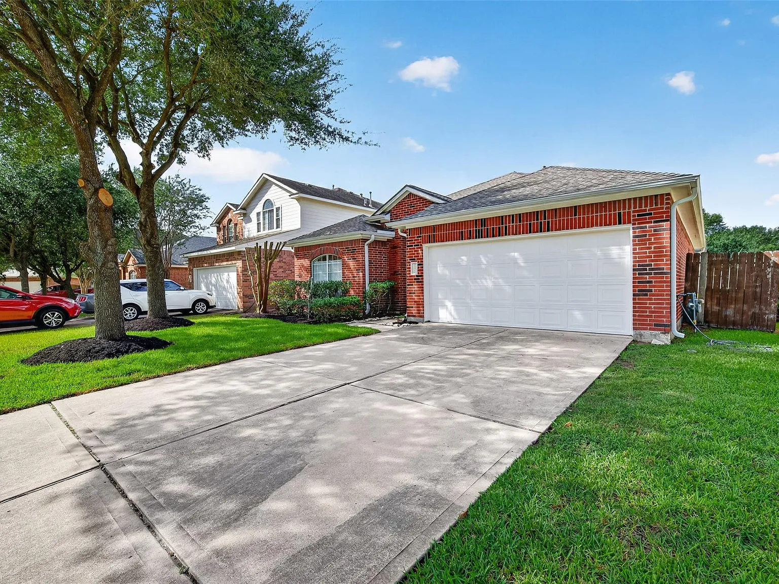 3 bed, 1575 sqft, $2,000 — Photo 3