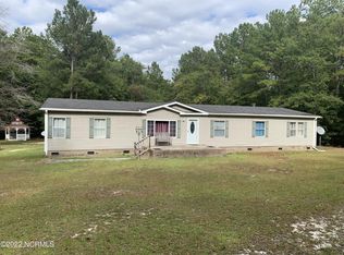 111 Willow Pond Rd, Hamlet, NC 28345
