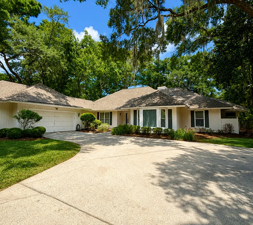 11 Gossamer Ln