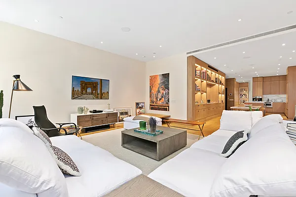 Rented by Douglas Elliman | media 16