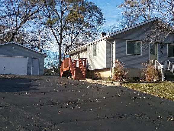 2nd image of 1938 W Cedarwood Cir
