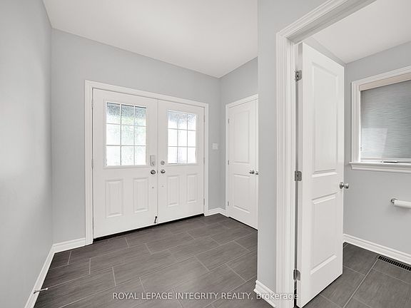 3rd image of 573 Egret Way