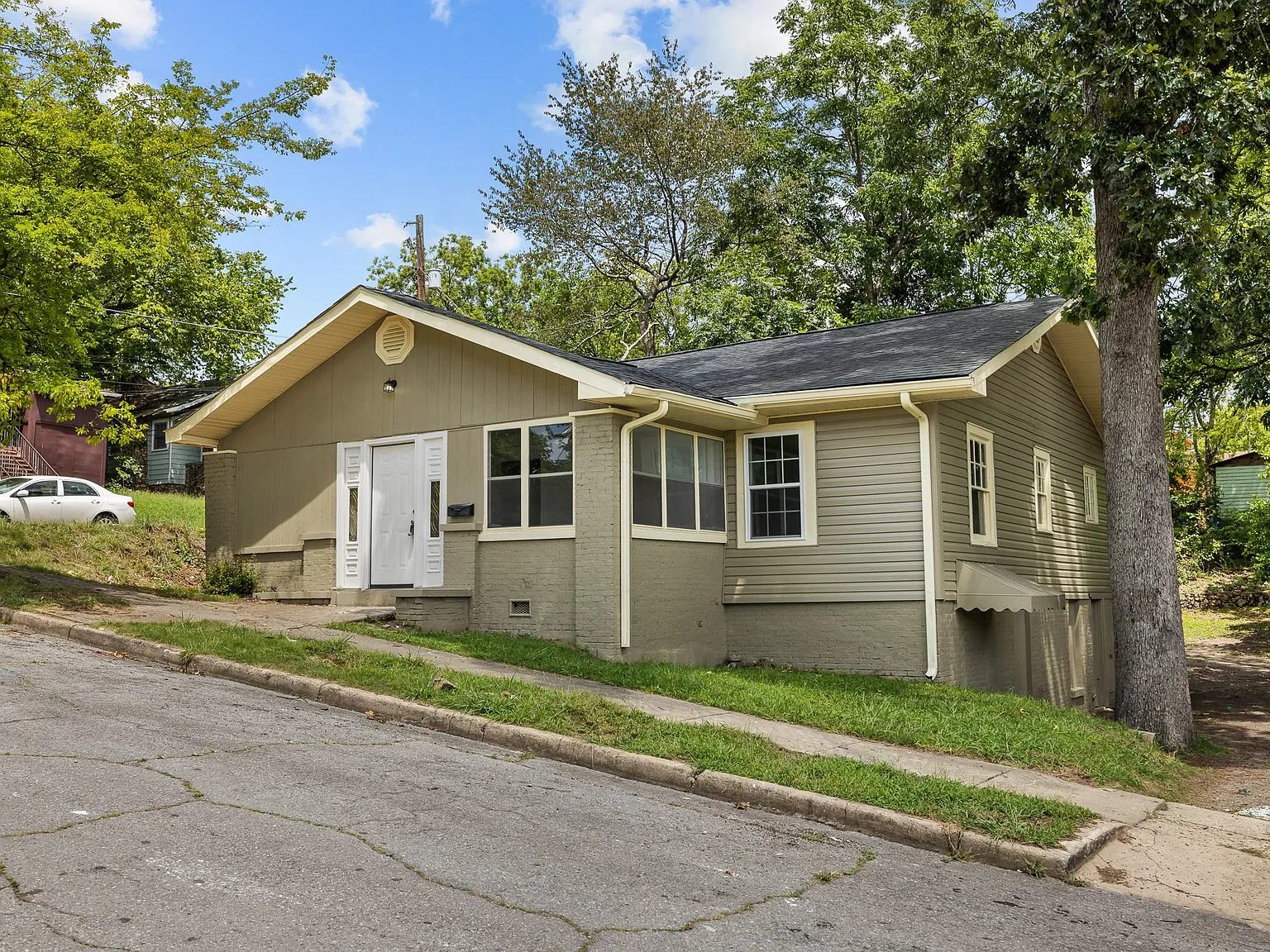 2901 Avenue U - 1 — Photo 2