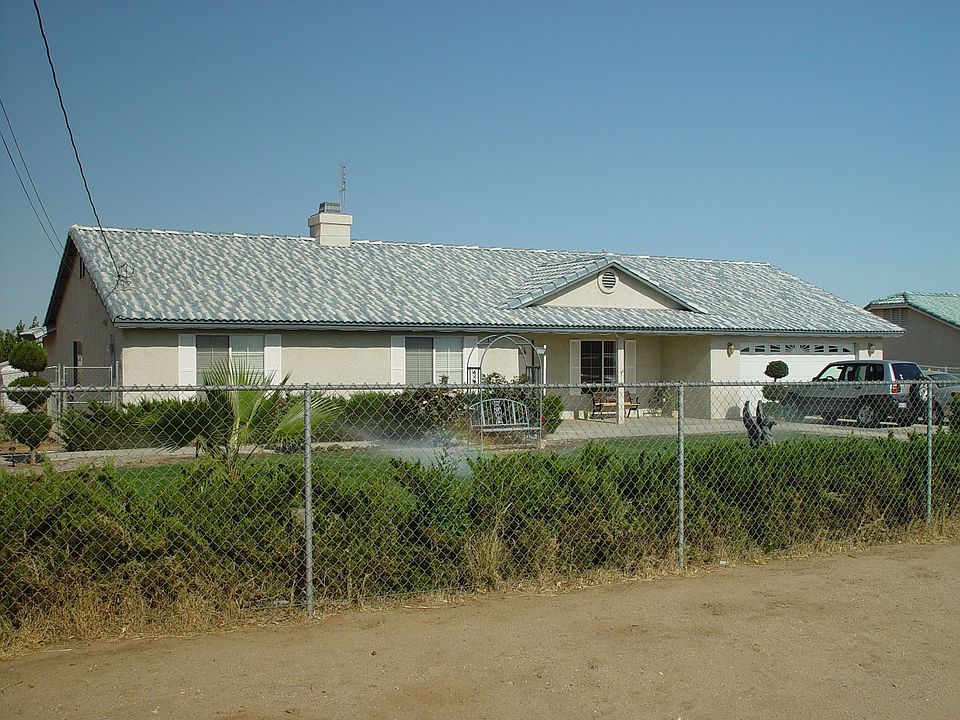 Front view of house (Year round clear blue sky)