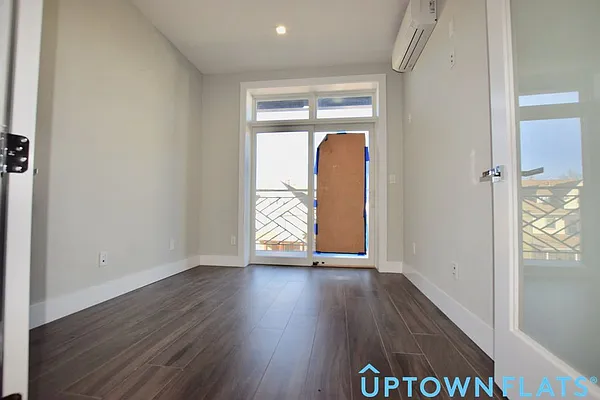Rented by Uptown Flats LLC | media 23