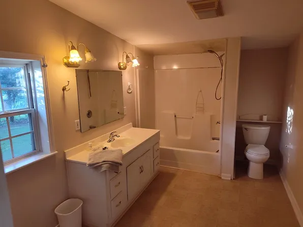 1006 Highway 14, Simpsonville, SC 29681