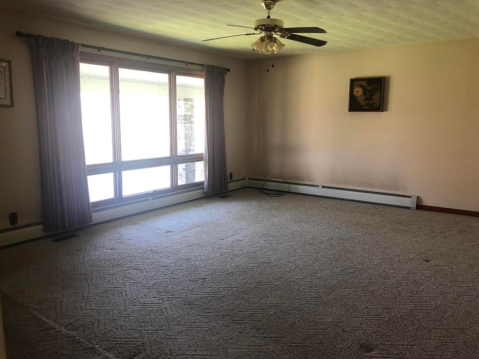 211 Old Court St, Fayetteville, WV 25840 Zillow