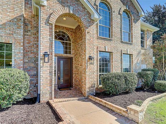 4th image of 2984 Marlow Ln