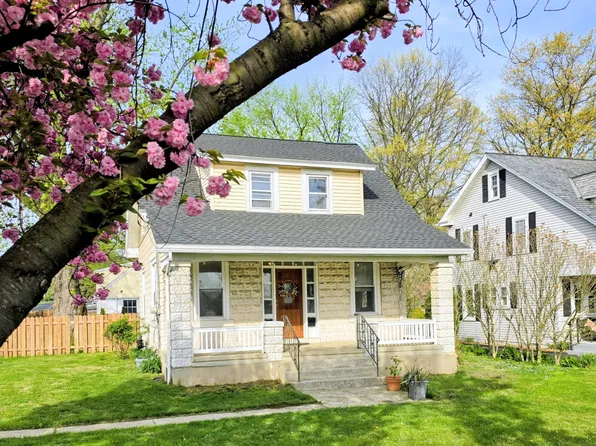 712 S Broad St, Lititz, PA 17543