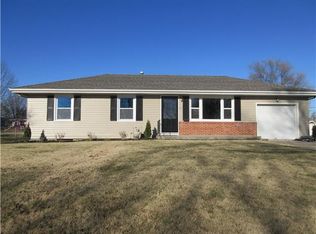 311 E College St, Odessa, MO 64076